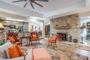 117 Cliffside Dr N, Burleson, TX 76028 - Photo 10