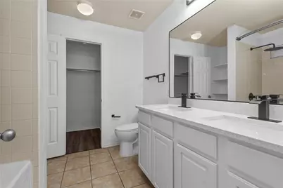 3256 Torio, Grand Prairie, TX 75054 - Photo 10