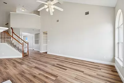 2300 Caldwell Drive, Bedford, TX 76021 - Photo 14