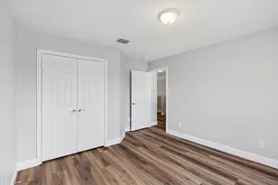2300 Caldwell Dr, Bedford, TX 76021 - Photo 30