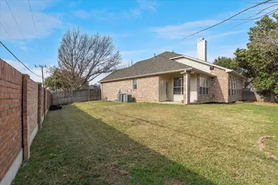 2300 Caldwell Drive, Bedford, TX 76021 - Photo 38