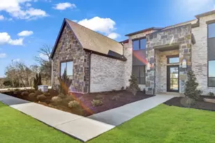 208 Dan Russell Bend, Weatherford, TX 76087 - Photo 2