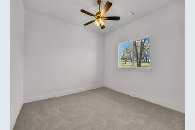 208 Dan Russell Bend, Weatherford, TX 76087 - Photo 36