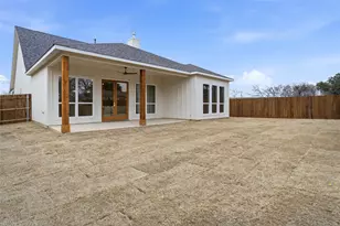 1012 N Oak St, Roanoke, TX 76262 - Photo 22