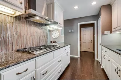 1028 Rosewood, DeSoto, TX 75115 - Photo 6