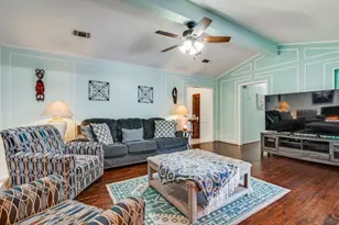 1028 Rosewood, DeSoto, TX 75115 - Photo 8