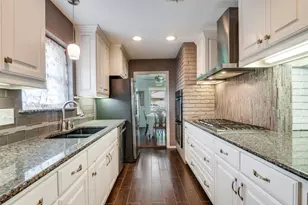 1028 Rosewood, DeSoto, TX 75115 - Photo 4