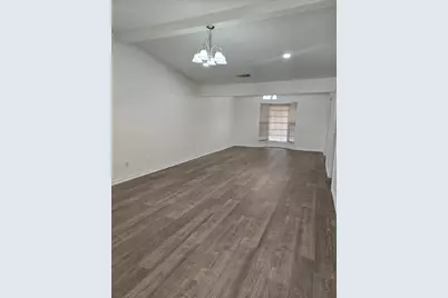 6572 McCart Avenue, Fort Worth, TX 76133 - Photo 2