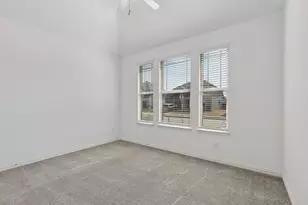 2811 Grand Lookout Ln, Arlington, TX 76001 - Photo 24