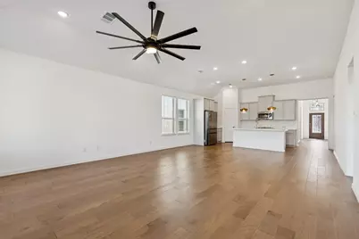 2811 Grand Lookout Lane, Arlington, TX 76001 - Photo 10