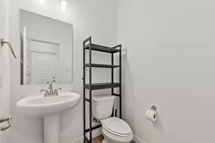 2811 Grand Lookout Ln, Arlington, TX 76001 - Photo 22