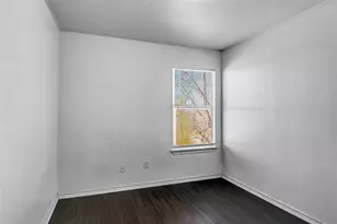 4512 Alamosa St, Fort Worth, TX 76119 - Photo 18