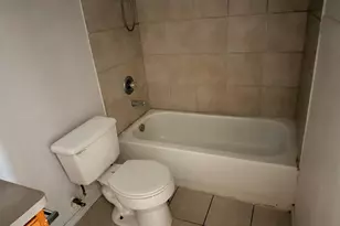 4512 Alamosa St, Fort Worth, TX 76119 - Photo 10