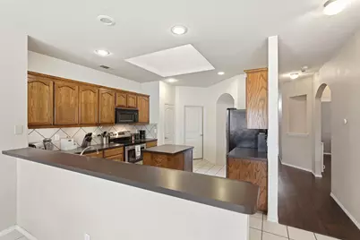 602 Mesa Ridge Court, Arlington, TX 76002 - Photo 10