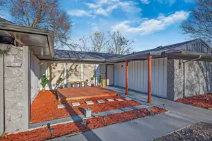 1301 Mildred Ln, Benbrook, TX 76126 - Photo 2