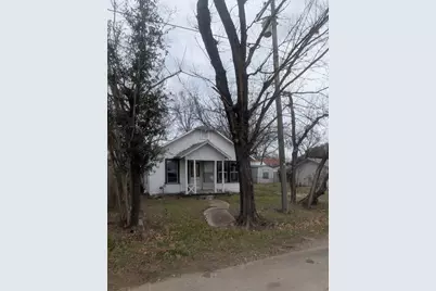 502 N Spears Street, Alvarado, TX 76009 - Photo 1