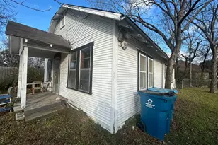 502 N Spears St, Alvarado, TX 76009 - Photo 4