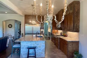 6448 Hawks Ridge Dr, North Richland Hills, TX 76182 - Photo 4