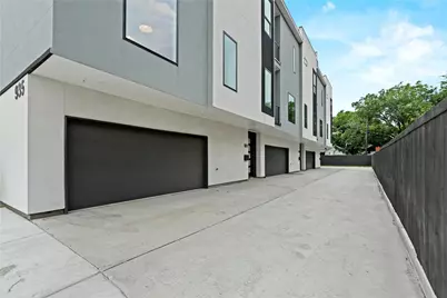 935 W 12th Street #101, Dallas, TX 75208 - Photo 2