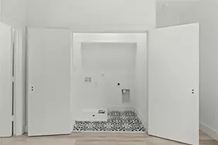 935 W Twelfth St, Dallas, TX 75208 - Photo 10