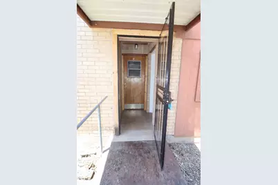 1010 A E Reno Road, Reno, TX 76020 - Photo 12