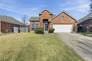 4816 Bluecap Ct, Mesquite, TX 75181 - Photo 2