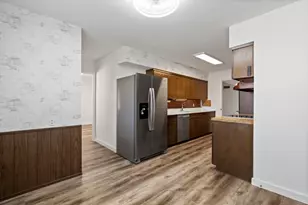 12611 High Meadow Dr, Dallas, TX 75244 - Photo 16