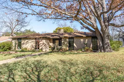 12611 High Meadow Drive, Dallas, TX 75244 - Photo 2