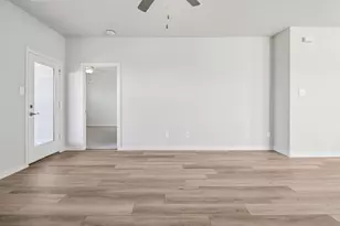 709 Dotty Dr, Princeton, TX 75071 - Photo 10