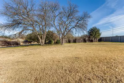 6302 Clubhouse Circle, Dallas, TX 75240 - Photo 4