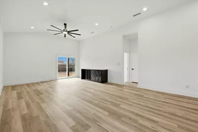 4515 Eutopia Street, Greenville, TX 75401 - Photo 14