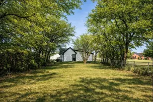 806 E Jefferson St, Waxahachie, TX 75165 - Photo 18