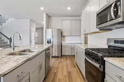 2225 Mustang Way, Seagoville, TX 75159 - Photo 4