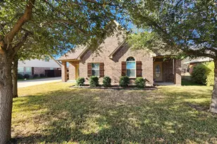 1024 Winscott Rd, Benbrook, TX 76126 - Photo 2