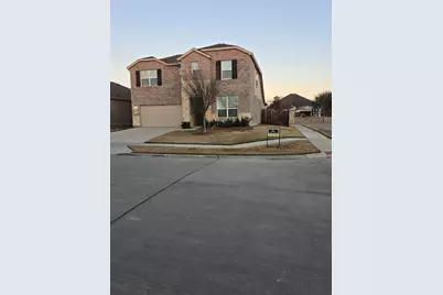 8157 Branch Hollow Trail, Fort Worth, TX 76123 - Photo 2