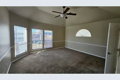 11701 Pheasant Creek Drive, Fort Worth, TX 76244 - Photo 12