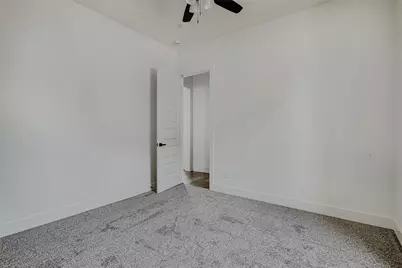 1020 Royal Lytham Court, Grand Prairie, TX 75104 - Photo 24