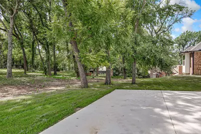 1020 Royal Lytham Court, Grand Prairie, TX 75104 - Photo 32