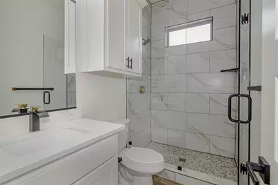 1020 Royal Lytham Court, Grand Prairie, TX 75104 - Photo 26