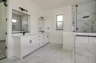 1020 Royal Lytham Ct, Grand Prairie, TX 75104 - Photo 12