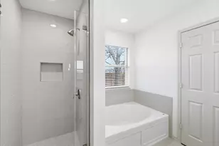 6948 Prairie Dawn Ln, North Richland Hills, TX 76180 - Photo 32