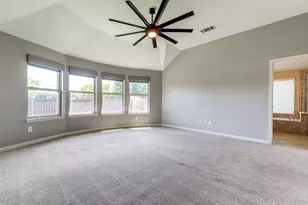 9728 Bitterroot Dr, Little Elm, TX 75068 - Photo 18