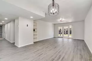 6402 Casa Vista Dr, Garland, TX 75043 - Photo 10