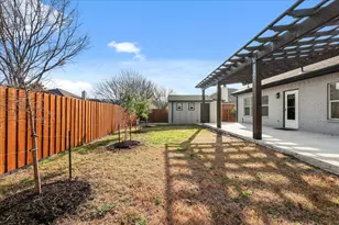 512 Ryan St, Saginaw, TX 76179 - Photo 36