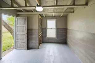 120 Mary Alice Dr, Valley Mills, TX 76689 - Photo 16