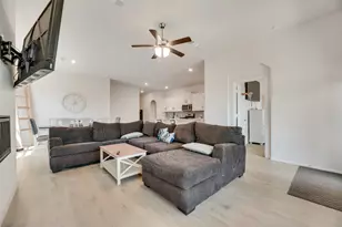 2001 Stinnet St, Anna, TX 75409 - Photo 8