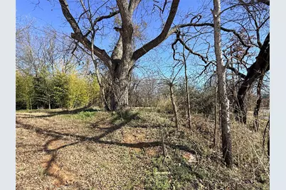 501 W Walker Street, Denison, TX 75020 - Photo 6