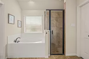 108 Bosque Ct, Azle, TX 76020 - Photo 22