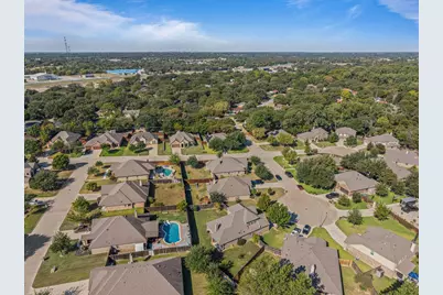 108 Bosque Court, Azle, TX 76020 - Photo 20