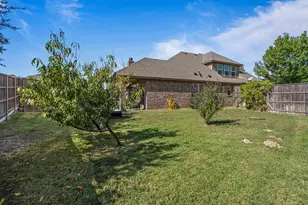 108 Bosque Ct, Azle, TX 76020 - Photo 30
